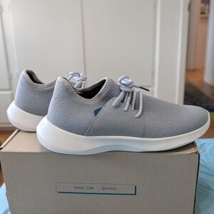 Vessi Womens 9 Everday Classic Mist Gray Waterproof Running Shoes Sneaker Casual